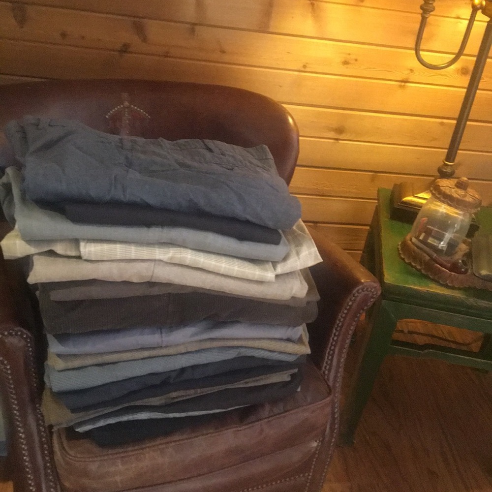 16 pairs of men’s pants